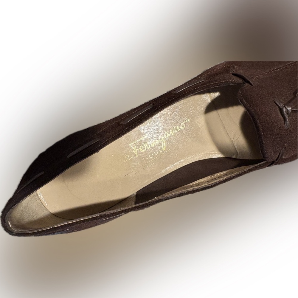 Salvatore Ferragamo Vintage Women’s Chocolate Suede Loafers with Leather Tassels - Picture 3 of 12